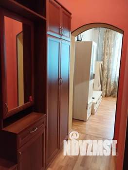 2-к квартира, посуточно, 45м2, 1/2 этаж