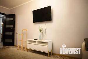 2-к квартира, посуточно, 47м2, 1/5 этаж