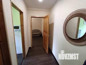 1-к квартира, посуточно, 40м2, 2/3 этаж