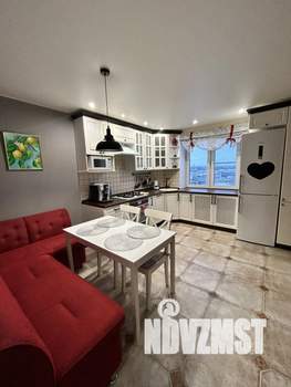 1-к квартира, посуточно, 46м2, 1/1 этаж