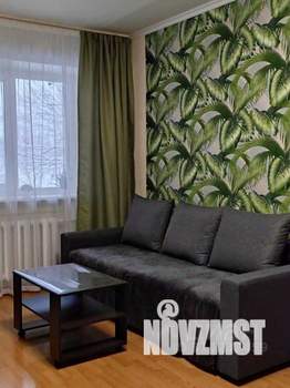 2-к квартира, посуточно, 42м2, 1/1 этаж