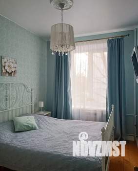 2-к квартира, посуточно, 42м2, 2/4 этаж