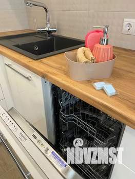 1-к квартира, посуточно, 40м2, 9/9 этаж