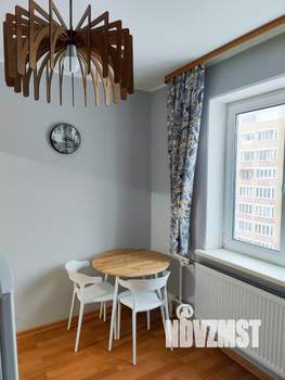 1-к квартира, посуточно, 37м2, 6/9 этаж