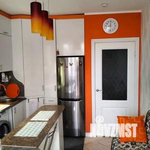 1-к квартира, посуточно, 41м2, 3/5 этаж