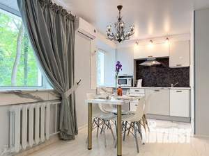 2-к квартира, посуточно, 50м2, 2/5 этаж