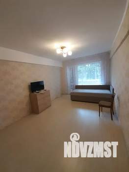 2-к квартира, посуточно, 42м2, 2/5 этаж