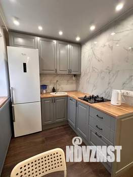 2-к квартира, посуточно, 40м2, 4/4 этаж