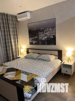 Студия квартира, посуточно, 25м2, 1/4 этаж