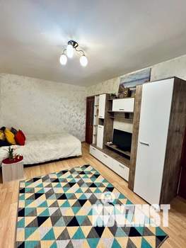 1-к квартира, посуточно, 35м2, 3/5 этаж