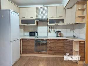 3-к квартира, на длительный срок, 85м2, 1/4 этаж