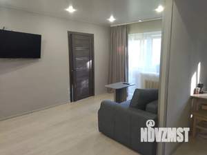 2-к квартира, посуточно, 42м2, 3/5 этаж