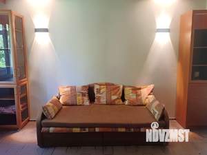 2-к квартира, посуточно, 37м2, 2/5 этаж