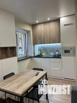 2-к квартира, посуточно, 43м2, 1/4 этаж