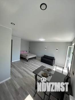 Студия квартира, посуточно, 33м2, 4/5 этаж