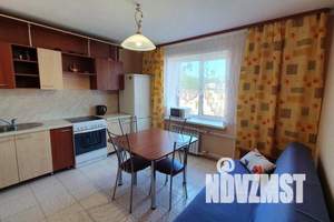 1-к квартира, посуточно, 45м2, 3/6 этаж