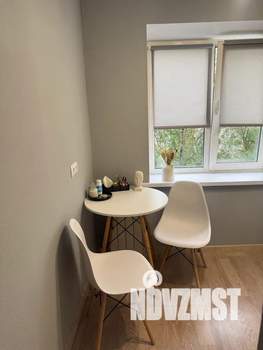 2-к квартира, посуточно, 42м2, 4/5 этаж