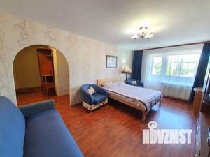 1-к квартира, посуточно, 46м2, 1/1 этаж