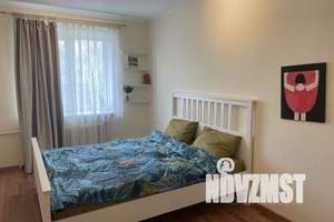 2-к квартира, посуточно, 47м2, 5/5 этаж
