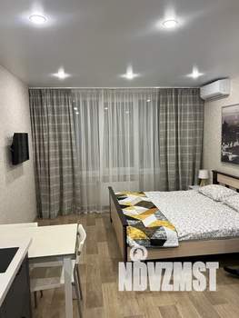 Студия квартира, посуточно, 25м2, 1/4 этаж