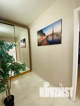 1-к квартира, посуточно, 33м2, 1/9 этаж