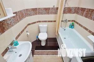 1-к квартира, посуточно, 38м2, 2/4 этаж