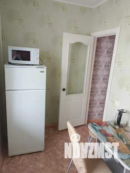 1-к квартира, посуточно, 30м2, 3/5 этаж