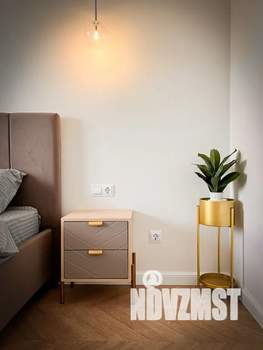 1-к квартира, посуточно, 35м2, 4/9 этаж