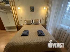 1-к квартира, посуточно, 36м2, 1/5 этаж