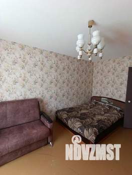 1-к квартира, посуточно, 37м2, 1/1 этаж