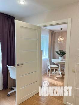 2-к квартира, посуточно, 43м2, 3/5 этаж