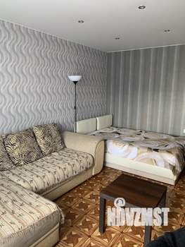 1-к квартира, посуточно, 37м2, 1/1 этаж