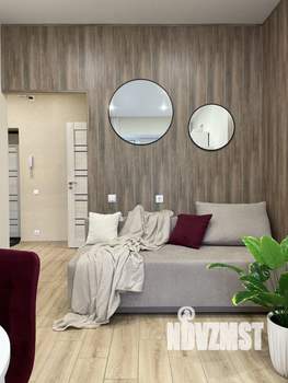 1-к квартира, посуточно, 42м2, 1/3 этаж