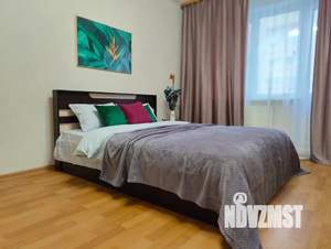 1-к квартира, посуточно, 37м2, 6/9 этаж