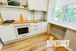 2-к квартира, посуточно, 44м2, 2/4 этаж