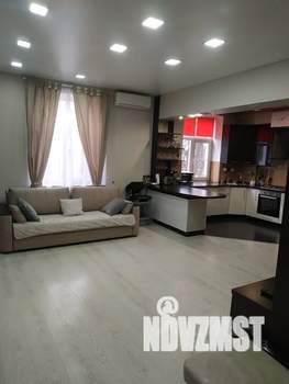 2-к квартира, посуточно, 60м2, 2/4 этаж