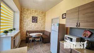 1-к квартира, посуточно, 54м2, 1/1 этаж