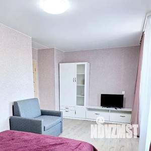 2-к квартира, посуточно, 40м2, 6/9 этаж