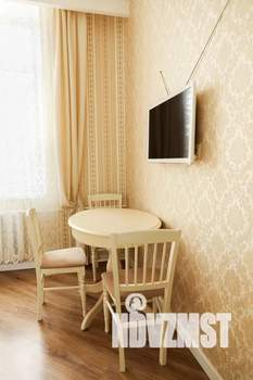 2-к квартира, посуточно, 75м2, 2/3 этаж