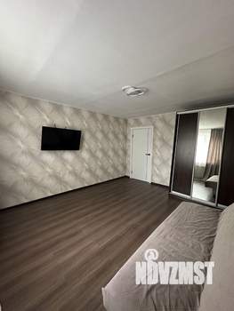 1-к квартира, посуточно, 37м2, 5/9 этаж