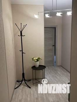 1-к квартира, посуточно, 45м2, 2/10 этаж