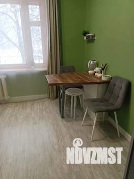 1-к квартира, посуточно, 37м2, 1/9 этаж