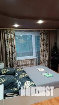 1-к квартира, посуточно, 38м2, 1/9 этаж
