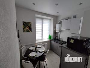 2-к квартира, посуточно, 42м2, 4/4 этаж