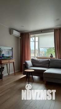 1-к квартира, посуточно, 43м2, 4/4 этаж