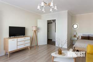 1-к квартира, посуточно, 42м2, 1/1 этаж