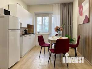 1-к квартира, посуточно, 42м2, 1/1 этаж