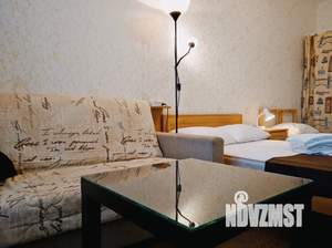 1-к квартира, посуточно, 36м2, 2/9 этаж