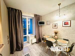 1-к квартира, посуточно, 37м2, 5/10 этаж