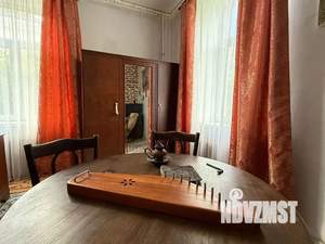 2-к квартира, посуточно, 50м2, 1/2 этаж